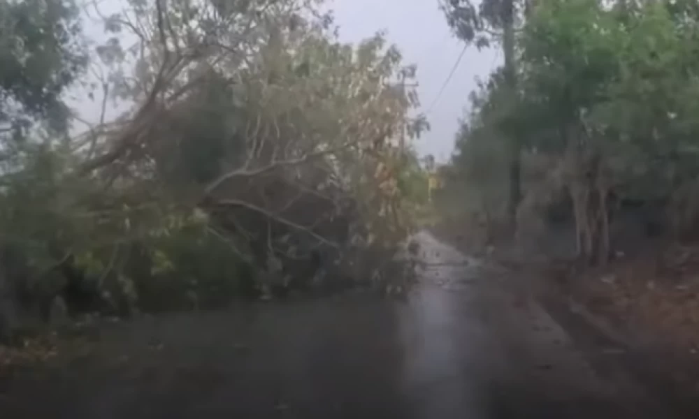 Αϊτή: Ο κυκλώνας Έλσα απειλεί με καταστροφές την Καραϊβική